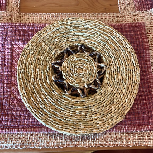 Rattan woven placemats - set of 3 - Picture 6 of 8